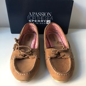 SALE Sperry Top-Spider Leather Boat Shoe Tan